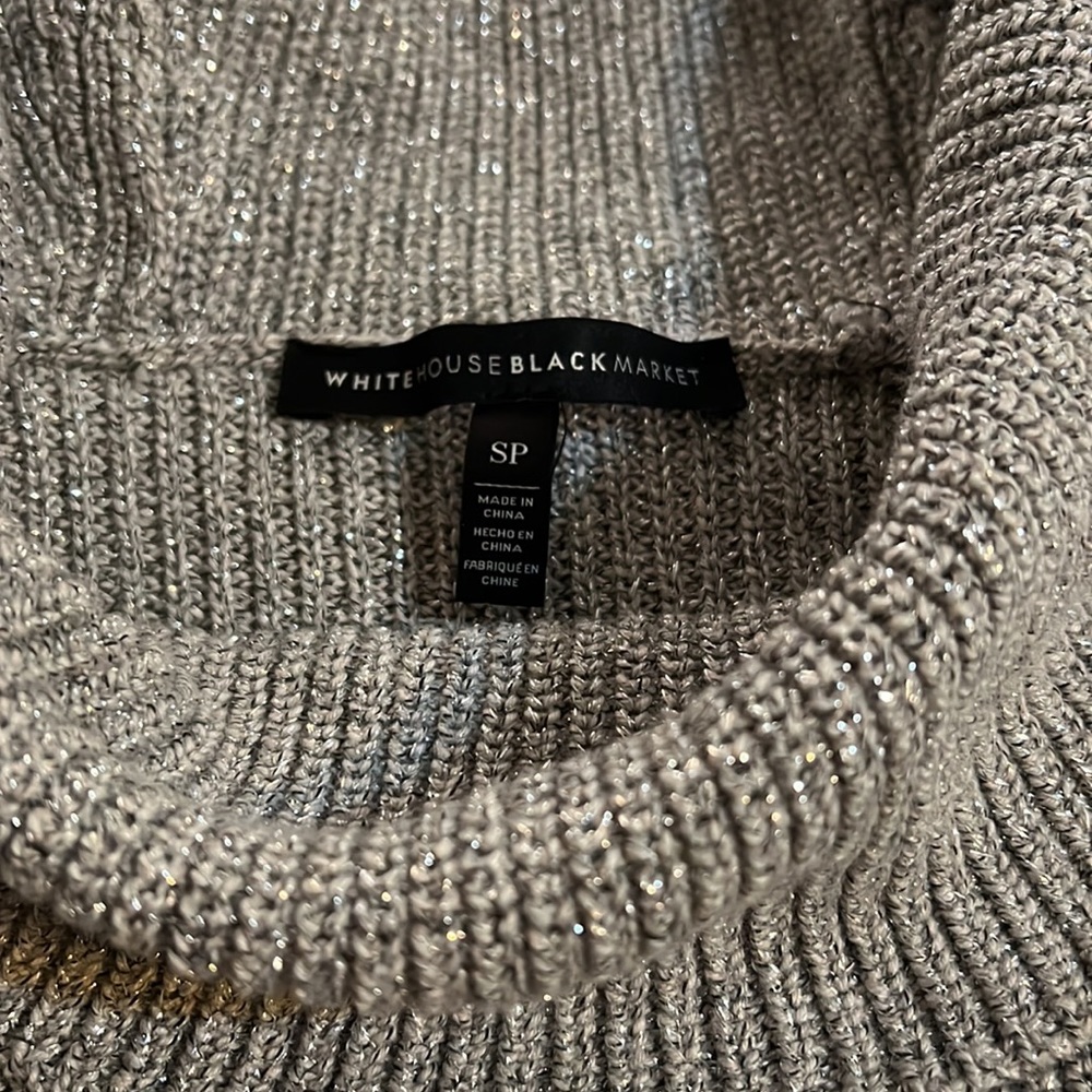 White House black market beautiful sweater silver and gold pink size sp - Picture 5 of 8